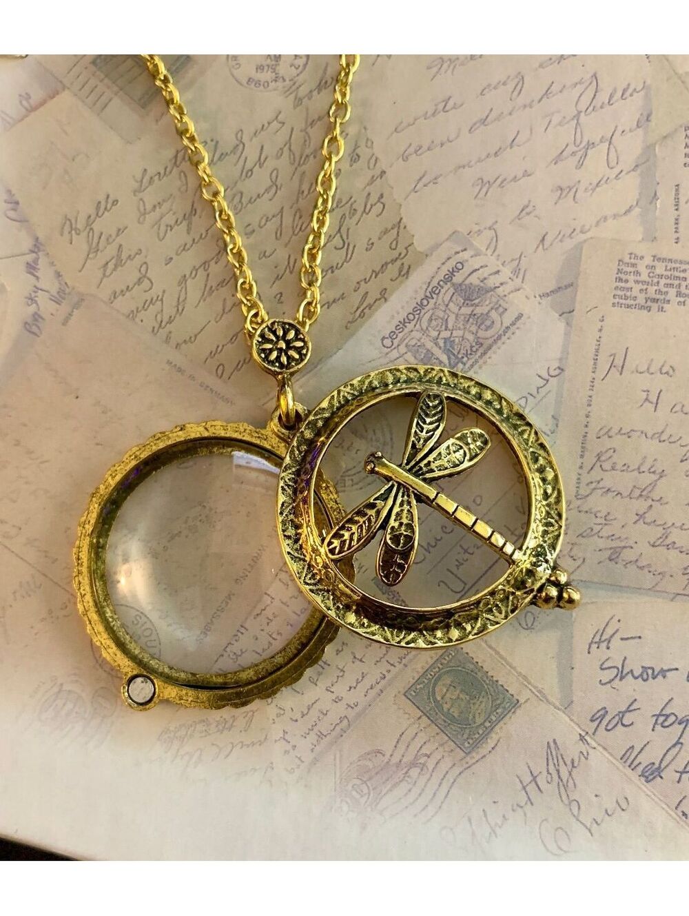 Dragonfly Magnifying Glass Pendant Necklace - Golden Long Chain Loupe
